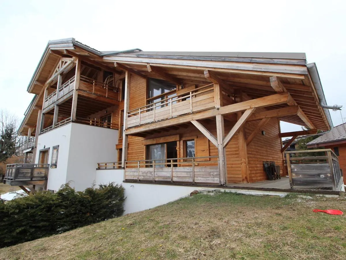 3 Pieces Cosy : Jardin, Wifi, Parking, 700M Des Pistes, 50M Des Commerces - Fr-1-572-44 Arâches 0*,  Frankrijk