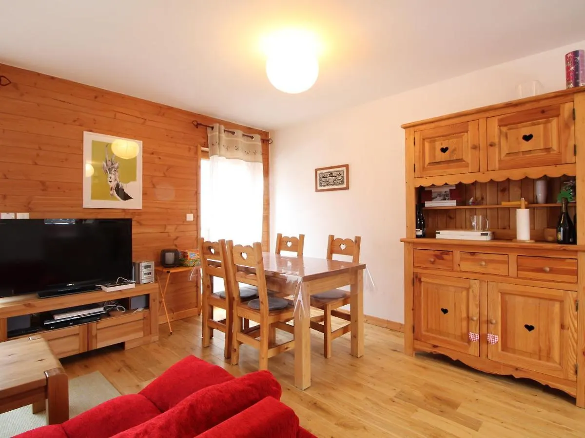 3 Pieces Cosy : Jardin, Wifi, Parking, 700M Des Pistes, 50M Des Commerces - Fr-1-572-44 Apartment Araches-la-Frasse