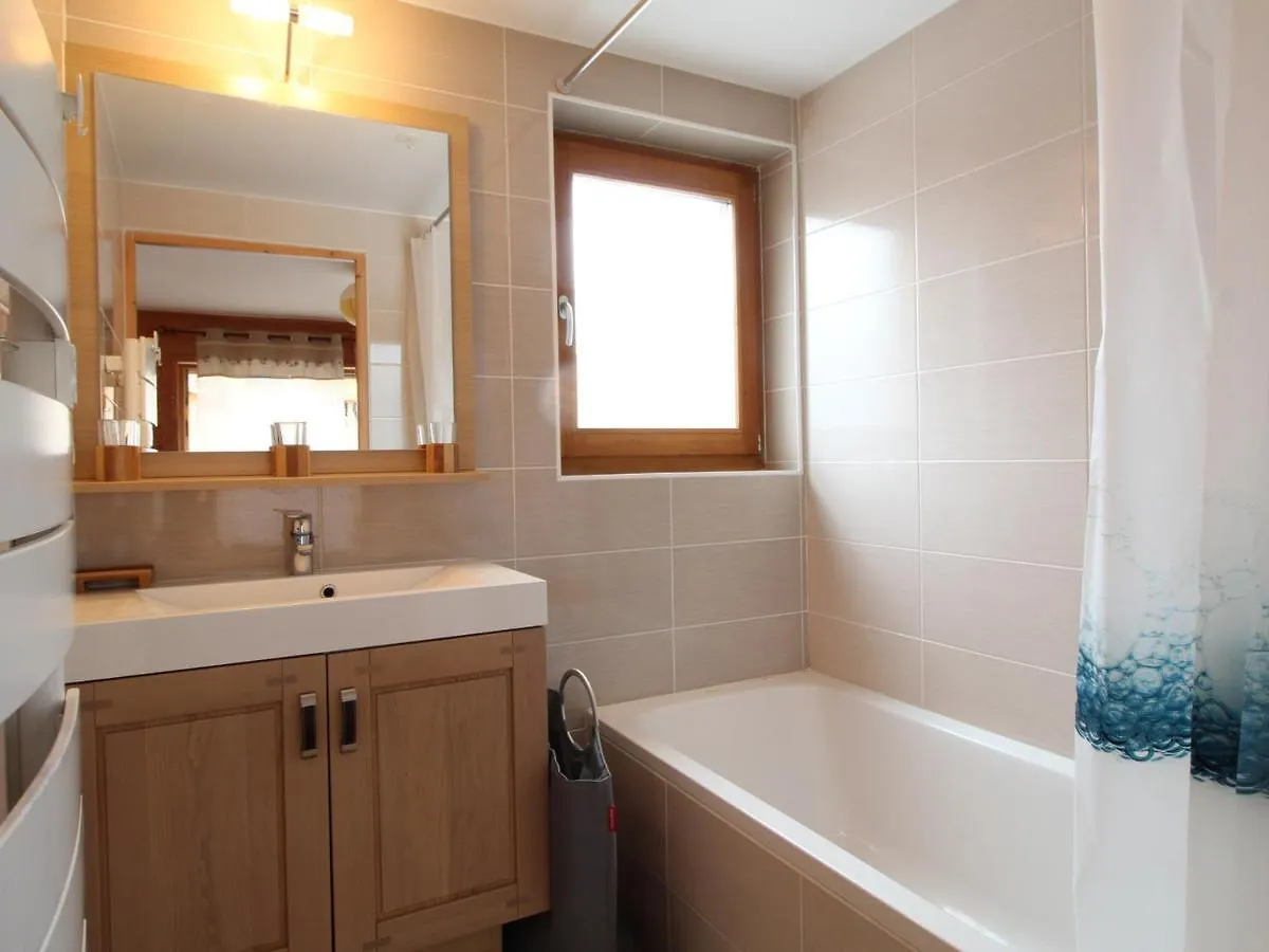 3 Pieces Cosy : Jardin, Wifi, Parking, 700M Des Pistes, 50M Des Commerces - Fr-1-572-44 Apartment Araches-la-Frasse France